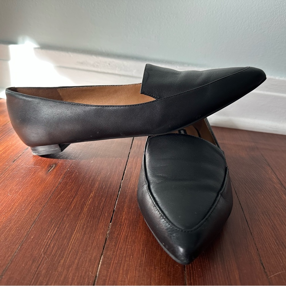 Minimally Worn Nine West Black Leather Abay Flat Size 10